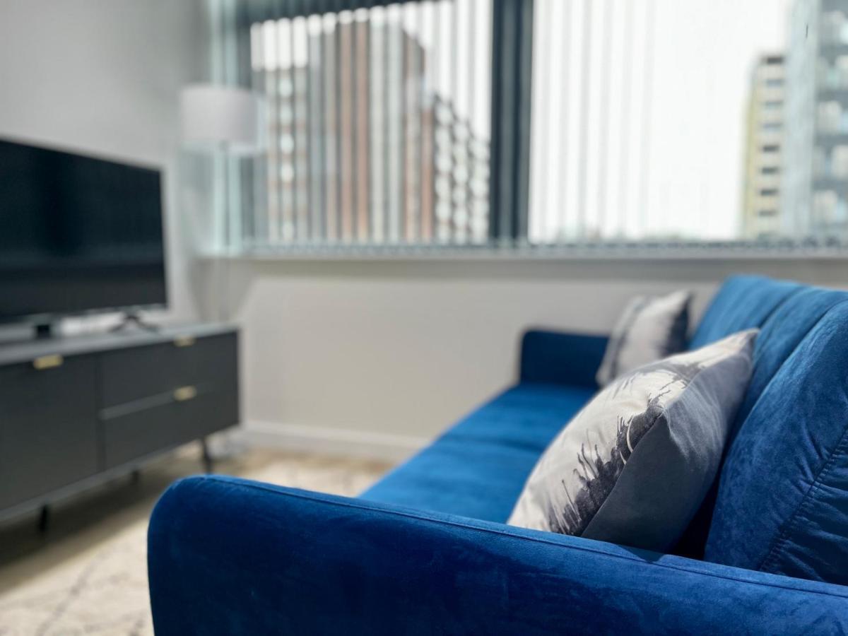 Lovely Studio Apartment With Free Parking Included! Manchester Zewnętrze zdjęcie